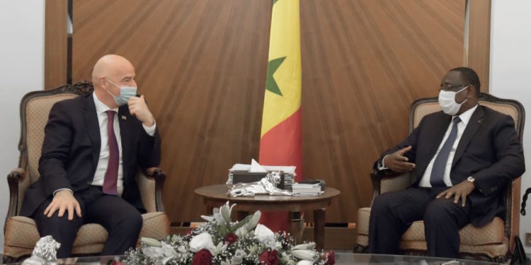 Gianni Infantino : une tournée africaine qui tombe à pic