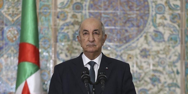 Grâces et législatives : les gestes de Tebboune en direction du Hirak