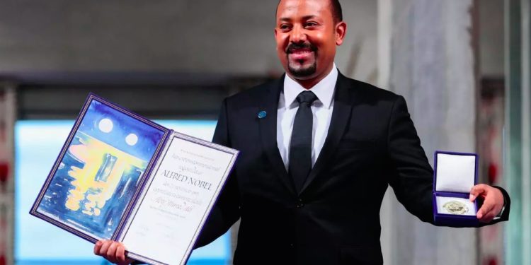 Abiy Ahmed, de prix Nobel de la paix à va-t-en-guerre