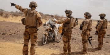 Mali : une nouvelle frappe aérienne française tue des civils