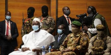 Transition malienne : politisation de l’armée ou militarisation du politique ?