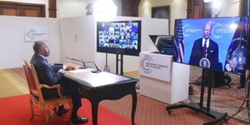 Le sommet international sur le climat, encore des promesses américaines