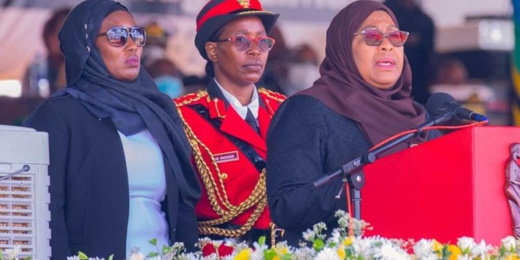 Tanzanie : la nouvelle présidente rompt avec le passé