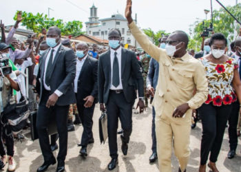 Présidentielle au Bénin : faible participation, irrégularités et désintérêt