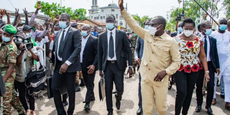 Présidentielle au Bénin : faible participation, irrégularités et désintérêt