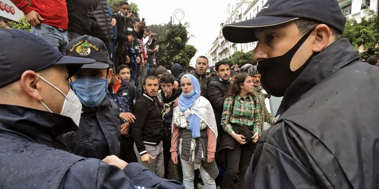 Algérie : vers des élections illégitimes ?