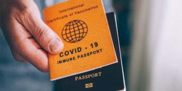 Le passeport vaccinal, un nouveau visa pour les Africains ?
