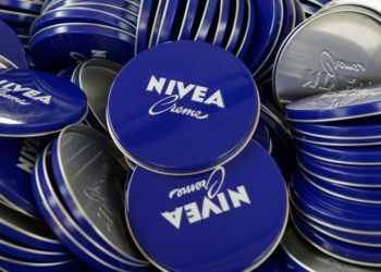 En Afrique, la dangereuse folie des cosmétiques dépigmentants