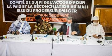 L’Algérie soutient le Mali, et offre de remplacer Barkhane
