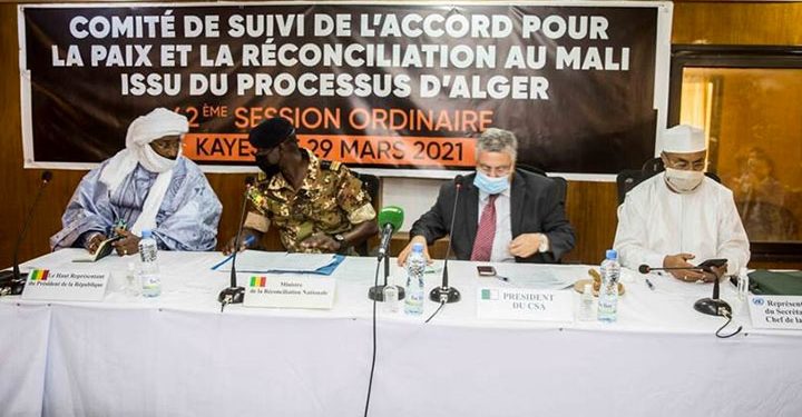 L’Algérie soutient le Mali, et offre de remplacer Barkhane