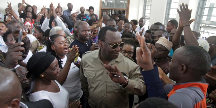 Tanzanie : Freeman Mbowe arrêté, la fin de l’état de grâce pour Samia Suluhu ?