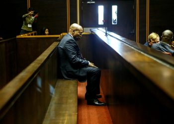 En Afrique du Sud, Jacob Zuma se rend à la police