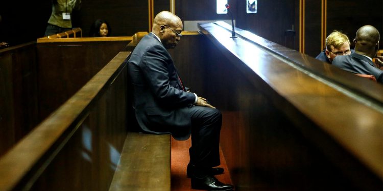 En Afrique du Sud, Jacob Zuma se rend à la police