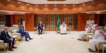 Avec Patrice Motsepe, Riyad lorgne sur le football africain