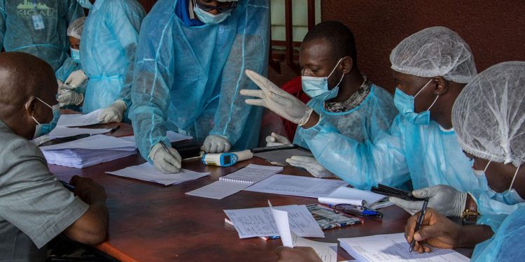 Après le coronavirus et Ebola, la Guinée affronte le virus de Marburg