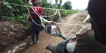 Comment les barrages routiers financent les rebelles et le conflit au Congo