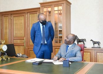 Au Gabon, querelles familiales ou stratégie politique ?