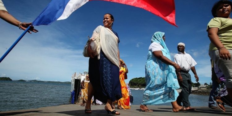 Après les Antilles, Mayotte peut-elle demander son autonomie à la France ?