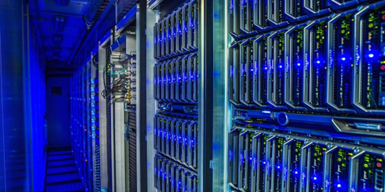 Américains et Chinois veulent mettre la main sur la data africaine