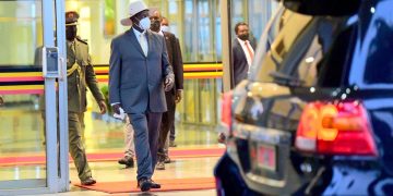 Les dessous de la tournée de Museveni au Congo et au Sénégal