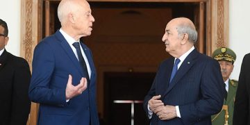 Algérie-Tunisie : à quoi joue Kaïs Saïed ?