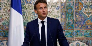 Macron compare la colonisation française à « une histoire d’amour » qui a mal tourné