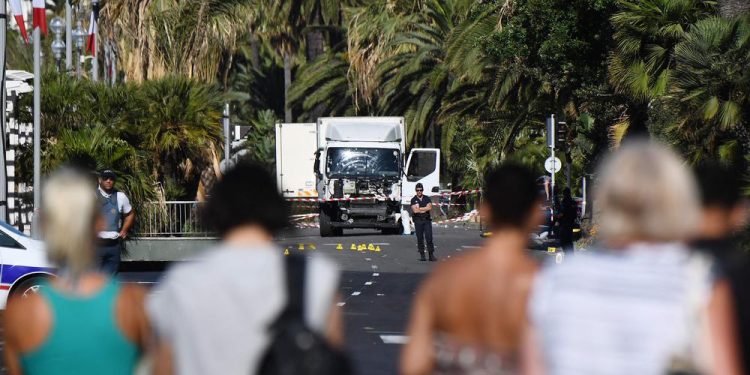 Procès des attentats de Nice : le surprenant blackout de la presse tunisienne