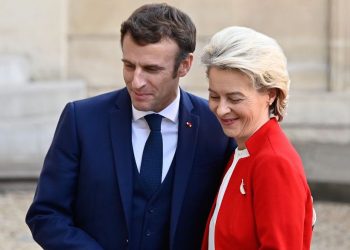 Le chantage d’Emmanuel Macron et la pyromanie d’Ursula von der Leyen