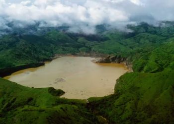 Au Cameroun, lacs, explosions et rejets de gaz mortels