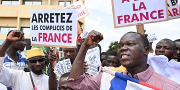 Après le Mali, le Burkina : avis de tempête pour la France au Sahel