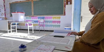 Quel avenir pour le populisme semi-autoritaire en Tunisie après les élections législatives ?