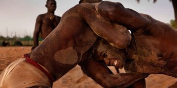 Au Sénégal, la lutte traditionnelle, patrimoine d’intégration sociale