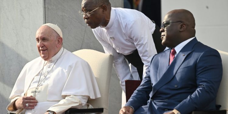 Le pape François dénonce le « colonialisme économique » en Afrique