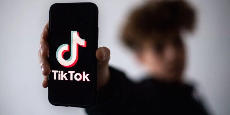 Sénégal : pourquoi TikTok va être attaqué en justice