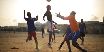 Comment les footballeurs africains se battent pour s’intégrer et réussir en Europe
