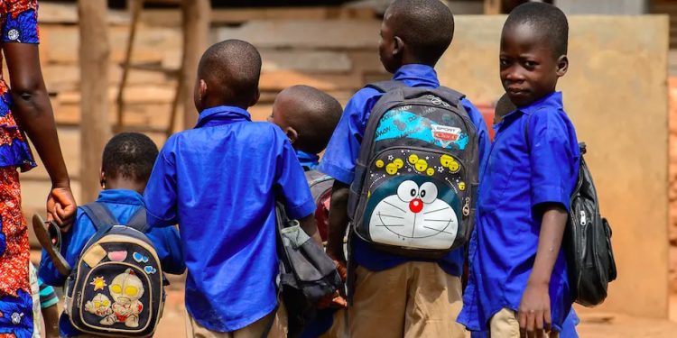 Au Bénin, ces enfants qui quittent l’école pour apprendre un métier