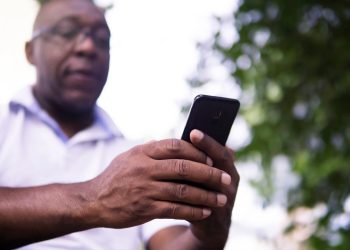 Au Burkina Faso, les utilisateurs de téléphonie mobile dénoncent les prix excessifs