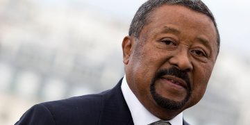 Gabon : à l’approche de la présidentielle, Jean Ping recouvre ses droits