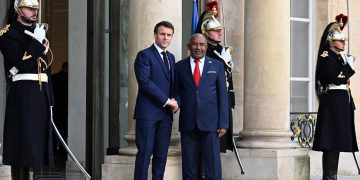 Azali Assoumani, un pied à l’Union africaine, la tête aux Comores