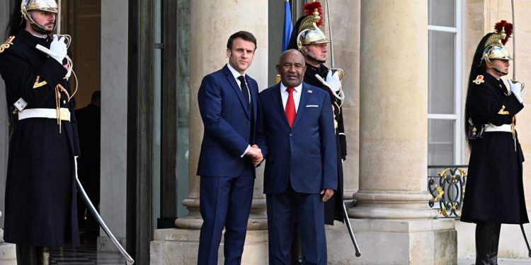 Azali Assoumani, un pied à l’Union africaine, la tête aux Comores