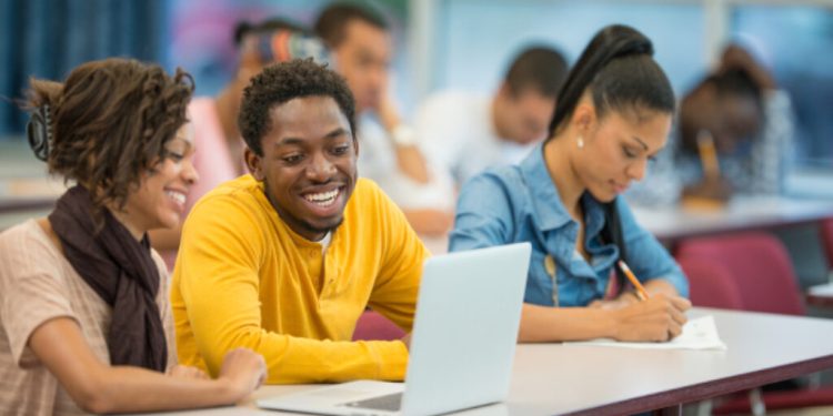 Au Canada, les étudiants africains francophones discriminés