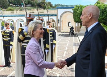 Entre l’Europe et la Tunisie, le chantage aux migrants