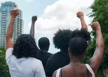 Pourquoi les jeunes Africains ne perturbent pas les États autoritaires