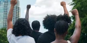 Pourquoi les jeunes Africains ne perturbent pas les États autoritaires