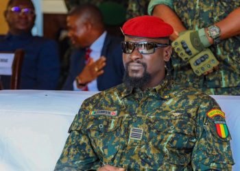 Guinée : dissolution du gouvernement, retour d’internet