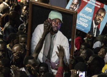 Au Sénégal, le raz-de-marée Bassirou Diomaye Faye