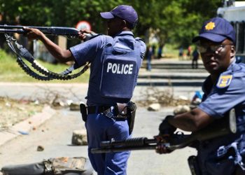 Corruption, brutalité, manque de professionnalisme… Une enquête choc sur les polices africaines