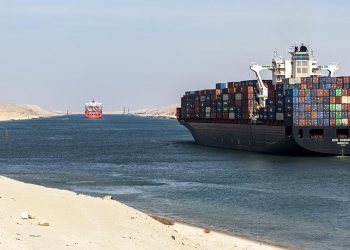 Comment le conflit Israël-Hamas redessine les routes du transport maritime