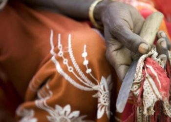 La Gambie pourrait autoriser à nouveau les mutilations génitales féminines : les droits des femmes remis en cause