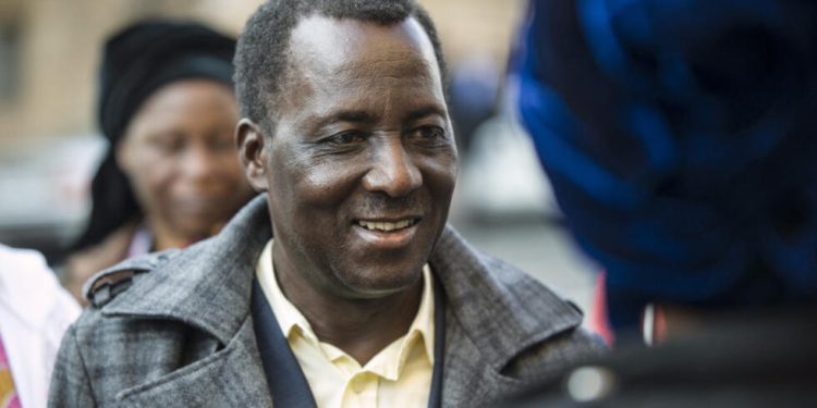 Joseph Mukungubila, qui vit en exil depuis dix ans, est rentré dans son pays d'origine